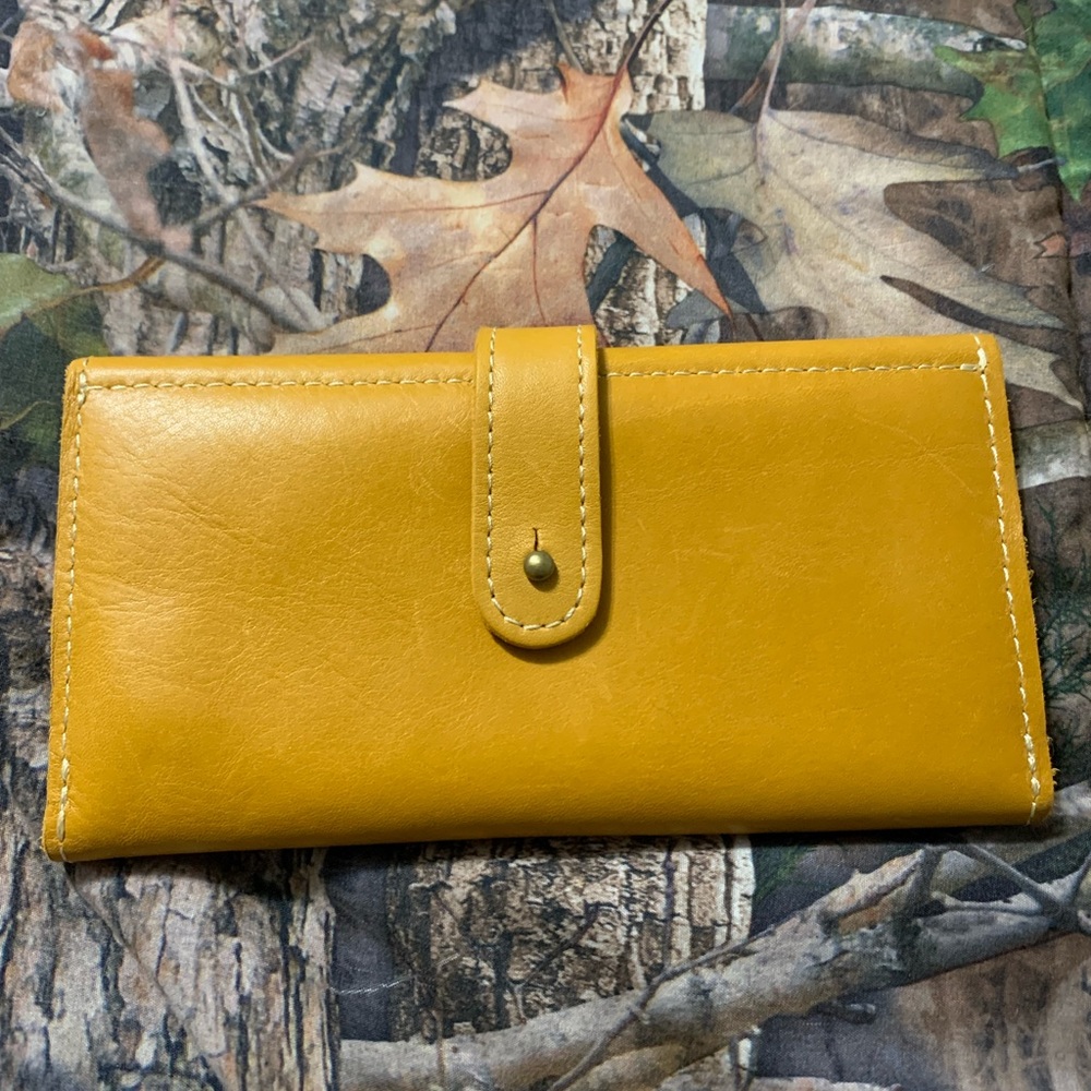 Portland Leather Goods trifold wallet Sunflower